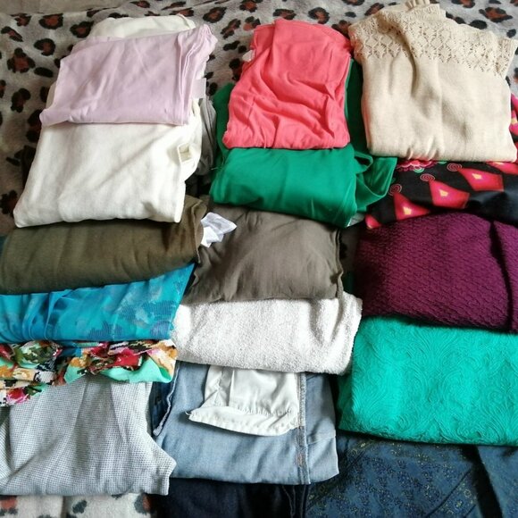 All things - Picture 1 of 1